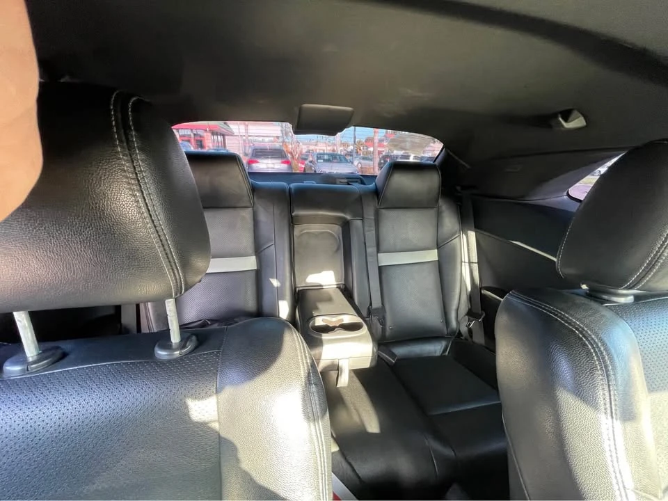 2010 Dodge Challenger 3rd Gen - Image 7 of 9