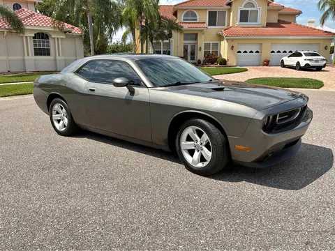 2010 Dodge Challenger Coupe 2D