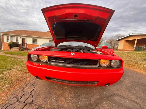 2010 Dodge Challenger Coupe 2D