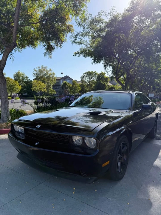 2010 Dodge Challenger 3rd Gen - Image 6 of 6