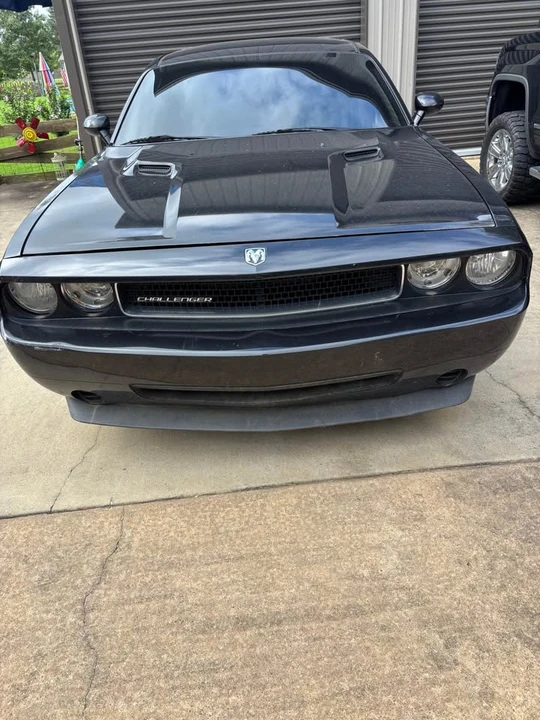 2010 Dodge Challenger 3rd Gen - Image 4 of 10