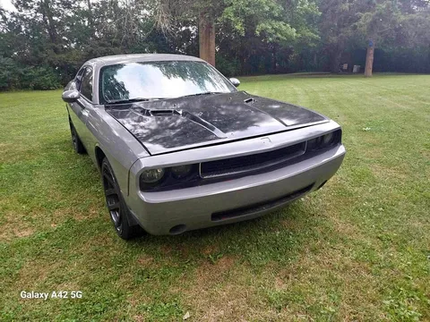 2010 Dodge Challenger Coupe 2D