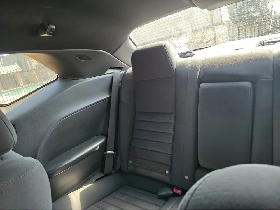 2010 Dodge Challenger 3rd Gen - Image 3 of 11