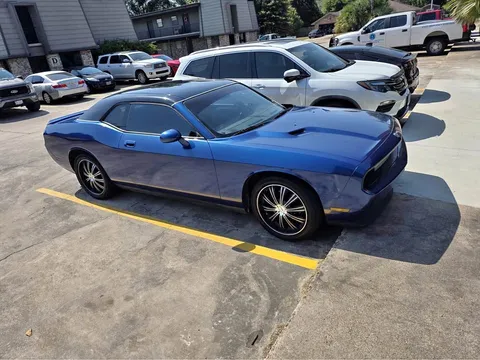 2010 Dodge Challenger Coupe 2D