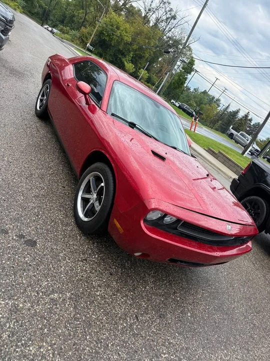 2010 Dodge Challenger 3rd Gen - Image 6 of 14