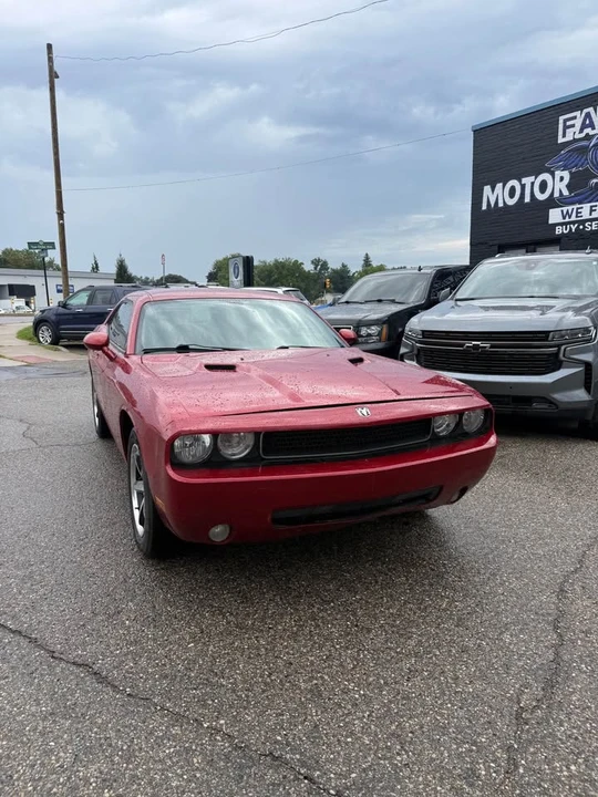 2010 Dodge Challenger 3rd Gen - Image 5 of 14