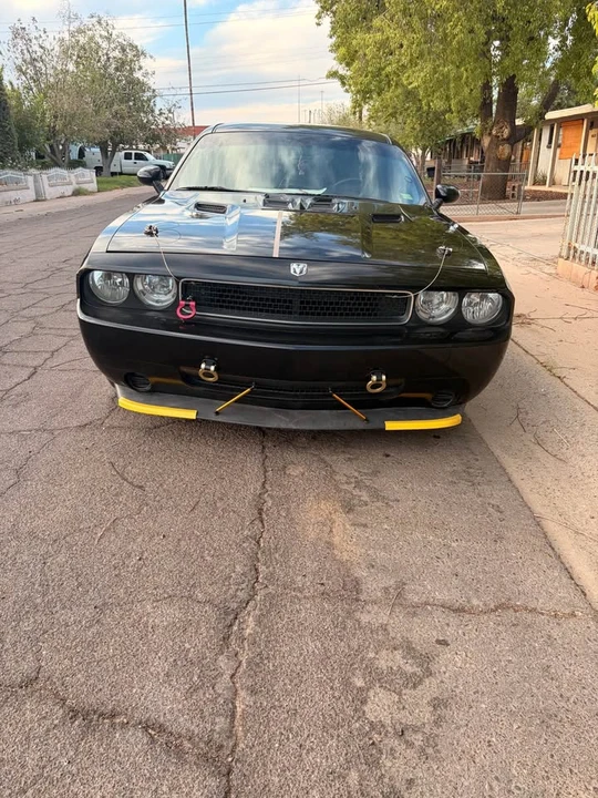 2010 Dodge Challenger 3rd Gen - Image 4 of 10