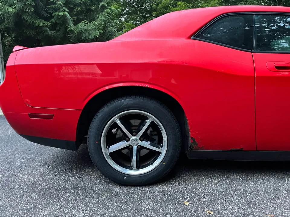 2010 Dodge Challenger 3rd Gen - Image 4 of 19
