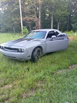 2010 Dodge Challenger Coupe 2D
