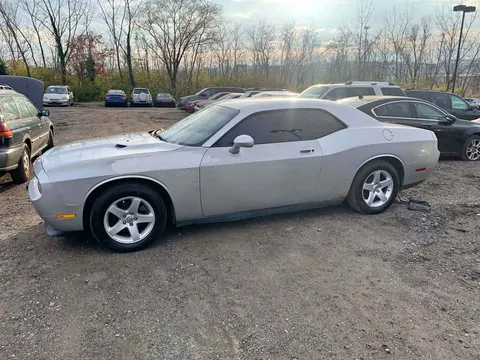 2010 Dodge Challenger Coupe 2D