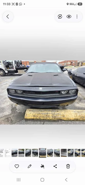 2010 Dodge Challenger 3rd Gen - Image 11 of 13