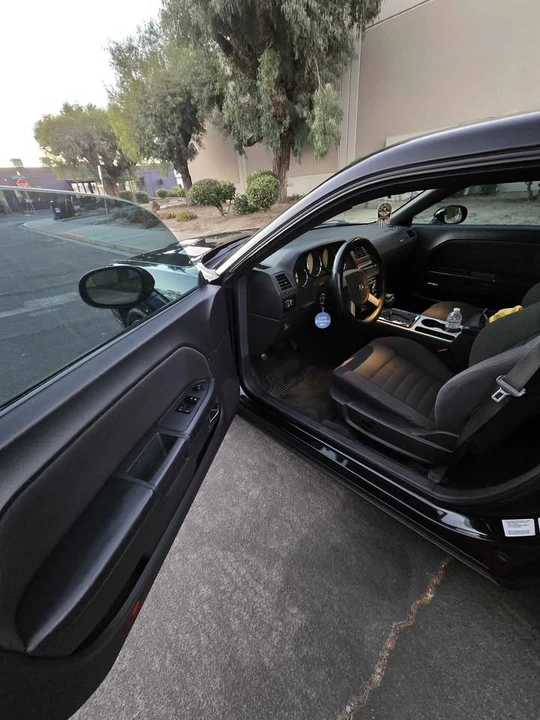 2010 Dodge Challenger 3rd Gen - Image 12 of 20