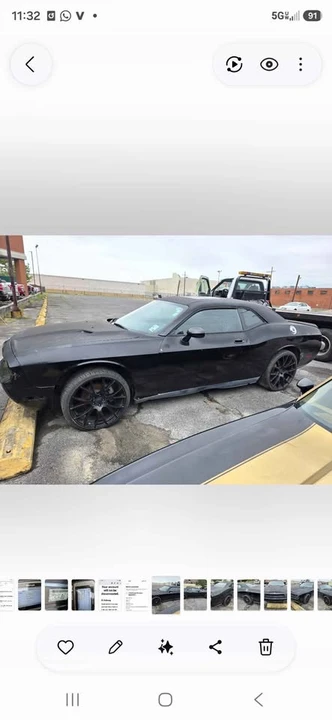 2010 Dodge Challenger 3rd Gen - Image 12 of 13