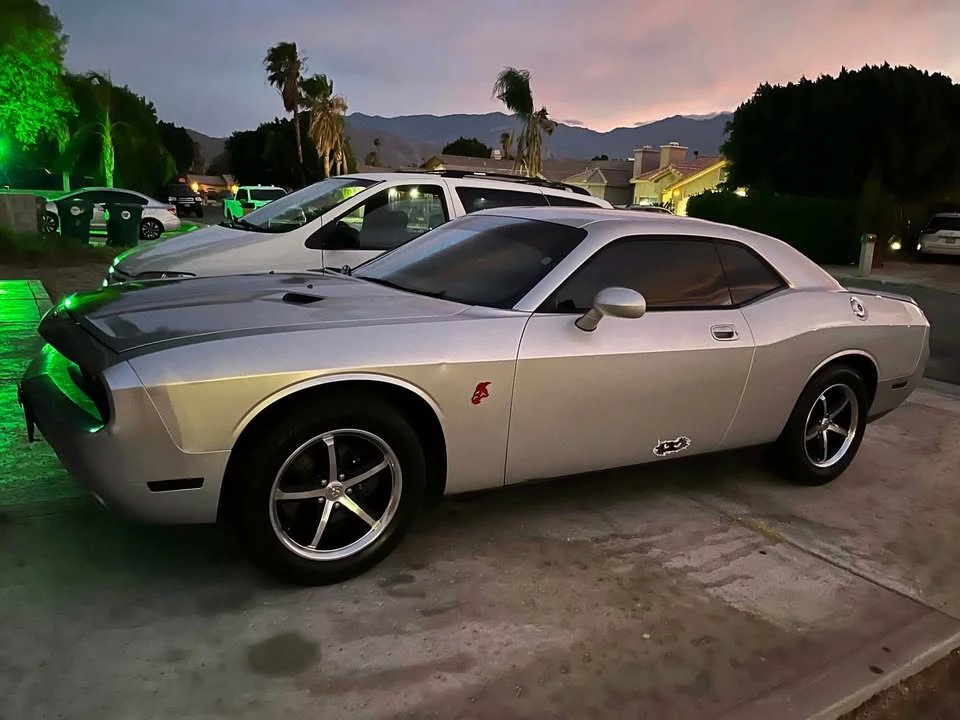 2010 Dodge Challenger 3rd Gen - Image 4 of 6