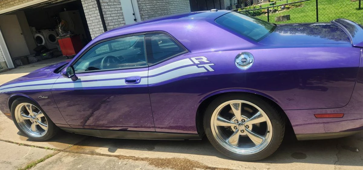 2010 Dodge Challenger 3rd Gen - Image 6 of 14