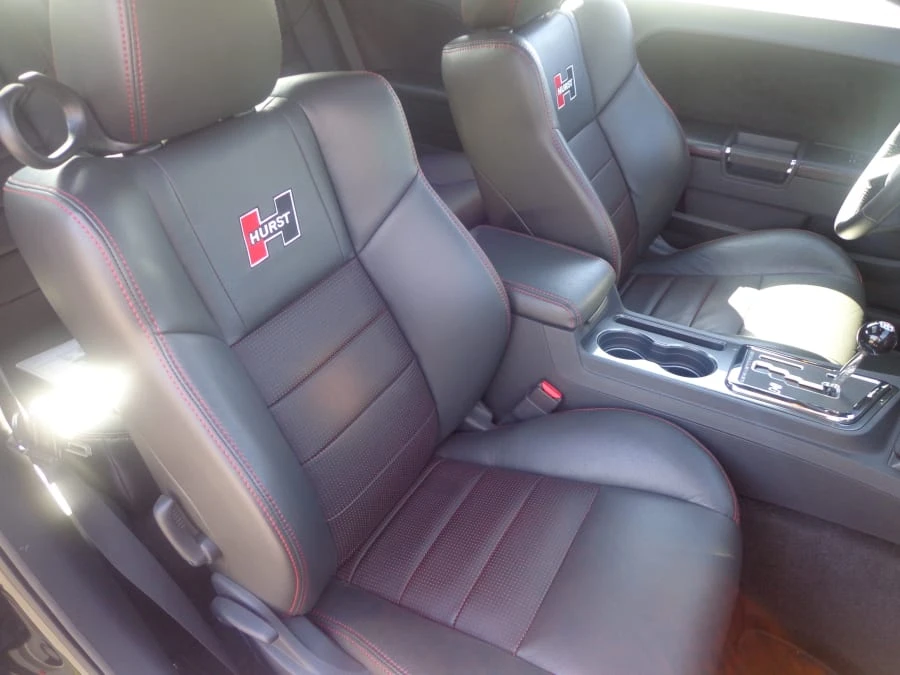 2010 Dodge Challenger 3rd Gen - Image 3 of 7