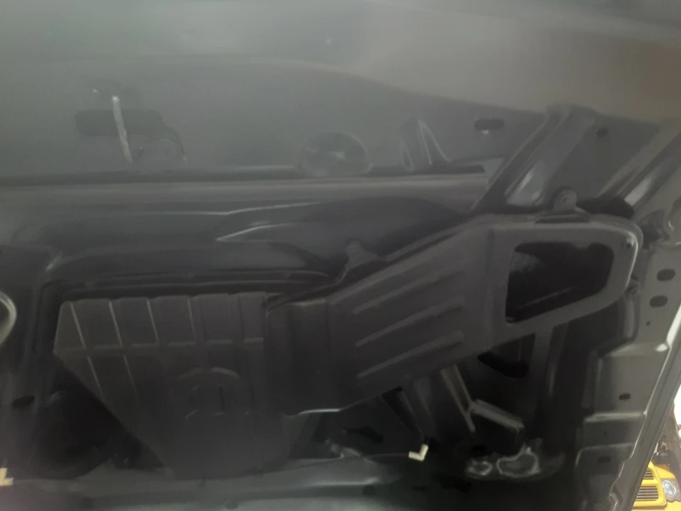 2010 Dodge Challenger 3rd Gen - Image 13 of 13