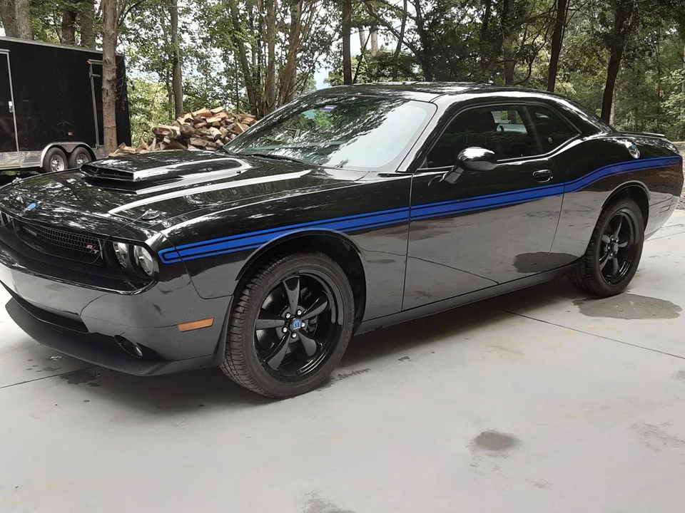 2010 Dodge Challenger 3rd Gen - Image 4 of 13