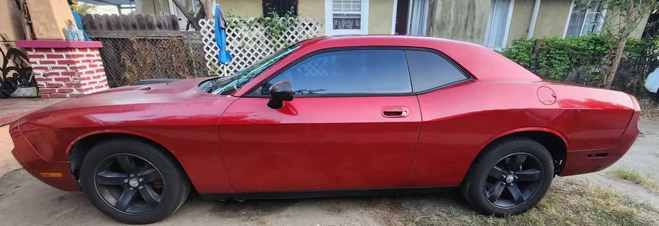 2010 Dodge Challenger 3rd Gen - Image 2 of 13
