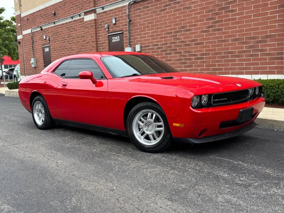 2010 Dodge Challenger 3rd Gen - Image 2 of 15