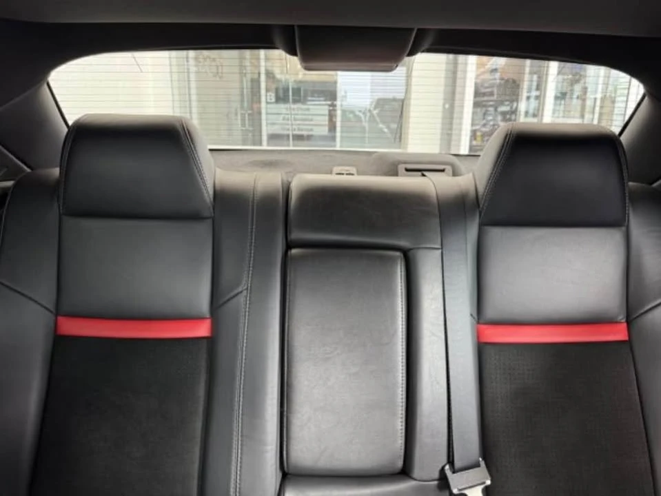 2010 Dodge Challenger 3rd Gen - Image 7 of 15