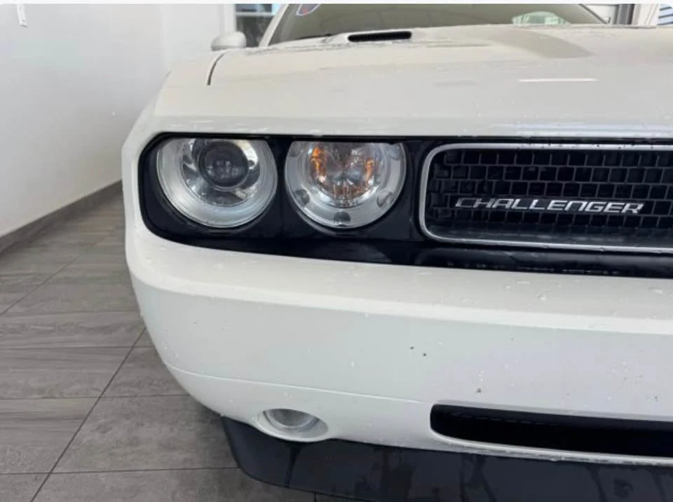 2010 Dodge Challenger 3rd Gen - Image 11 of 16