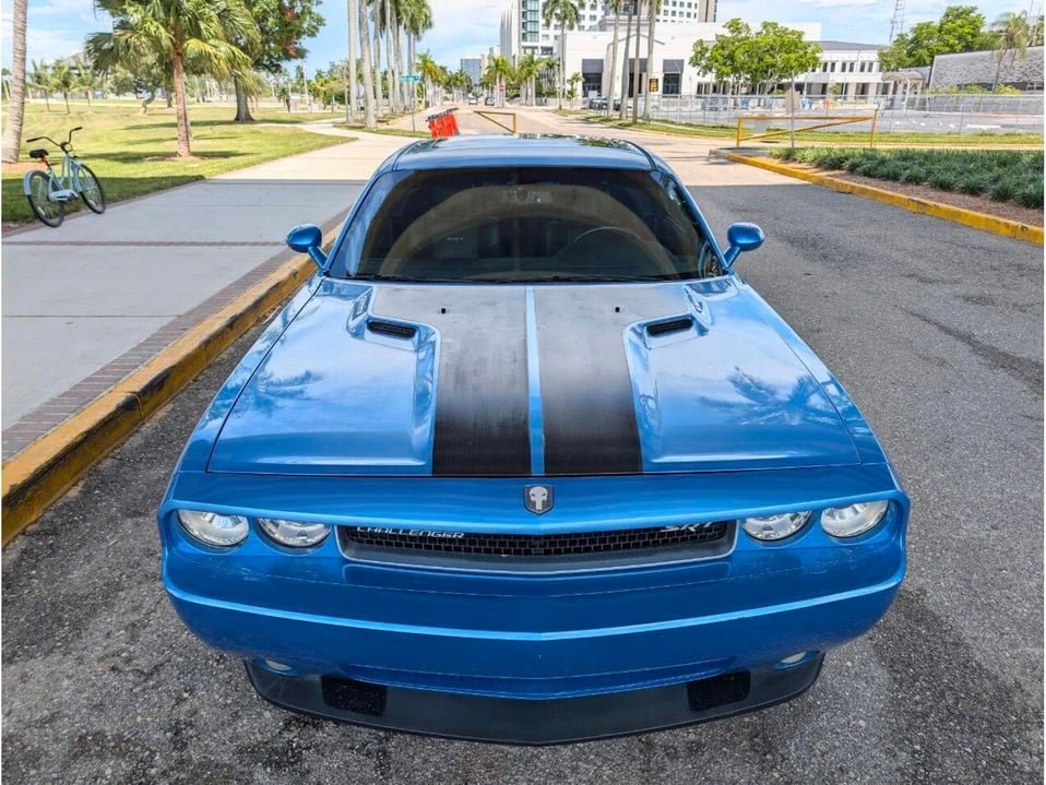 2010 Dodge Challenger 3rd Gen - Image 4 of 20