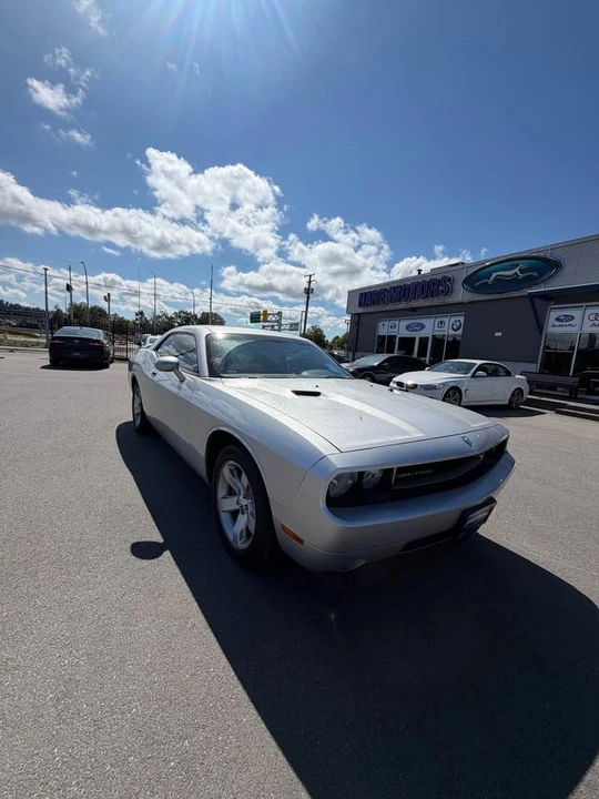 2010 Dodge Challenger 3rd Gen - Image 3 of 13