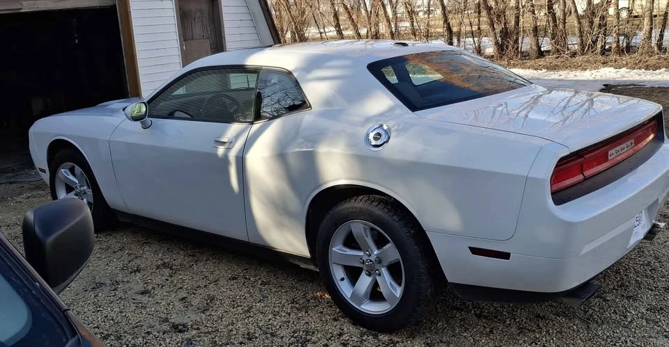 2010 Dodge Challenger 3rd Gen - Image 10 of 14