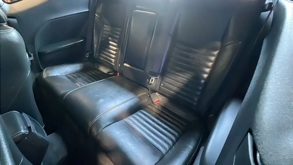 2010 Dodge Challenger 3rd Gen - Image 15 of 17