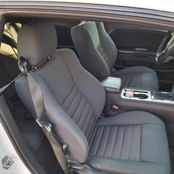 2010 Dodge Challenger 3rd Gen - Image 7 of 14
