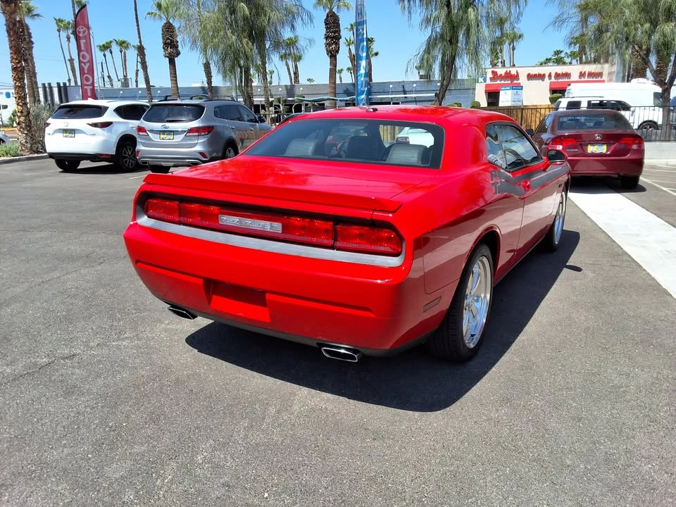 2010 Dodge Challenger 3rd Gen - Image 7 of 13