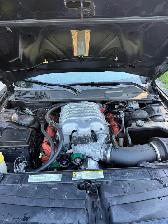 2010 Dodge Challenger 3rd Gen - Image 2 of 2