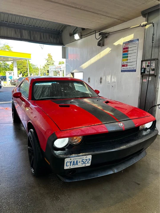 2010 Dodge Challenger 3rd Gen - Image 2 of 11