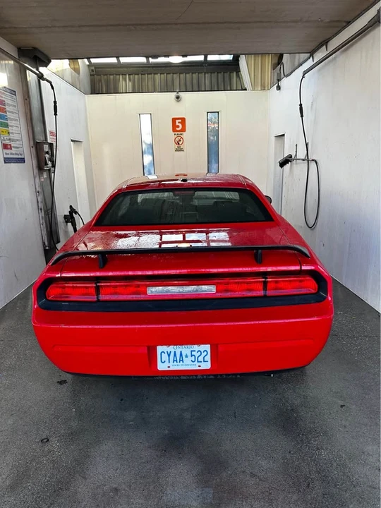2010 Dodge Challenger 3rd Gen - Image 10 of 11