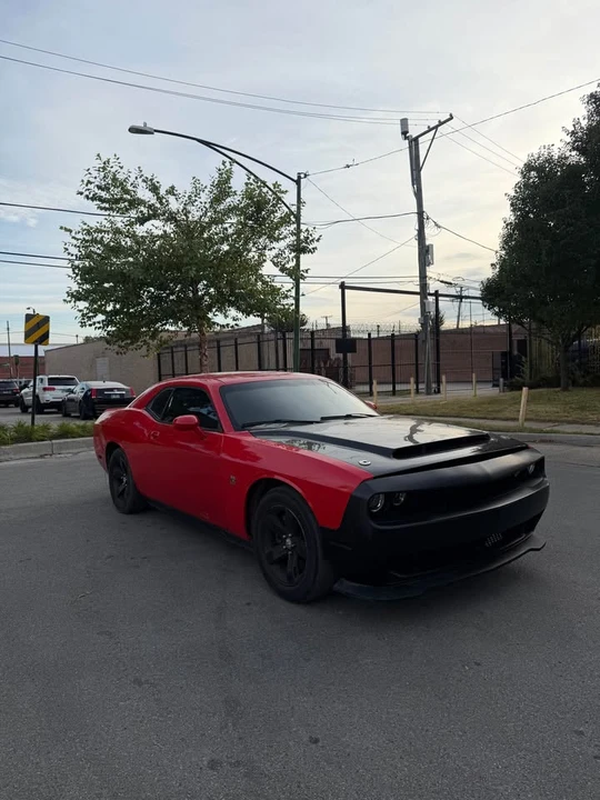 2010 Dodge Challenger 3rd Gen - Image 4 of 6