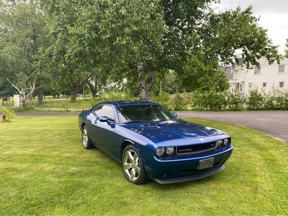 2010 Dodge Challenger 3rd Gen - Image 4 of 12