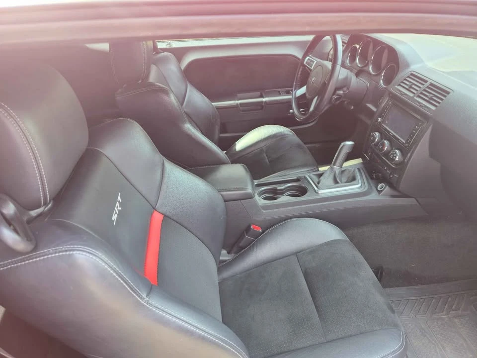 2010 Dodge Challenger 3rd Gen - Image 5 of 7
