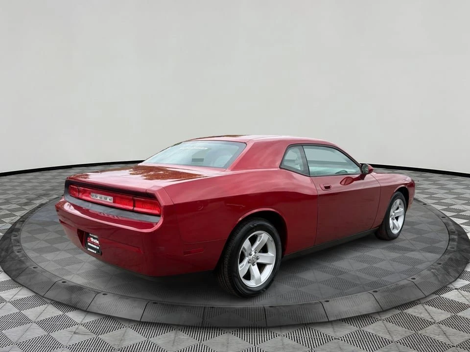 2010 Dodge Challenger 3rd Gen - Image 5 of 20