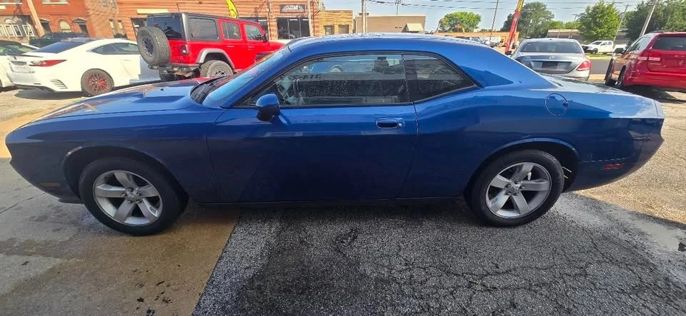 2010 Dodge Challenger 3rd Gen - Image 4 of 9