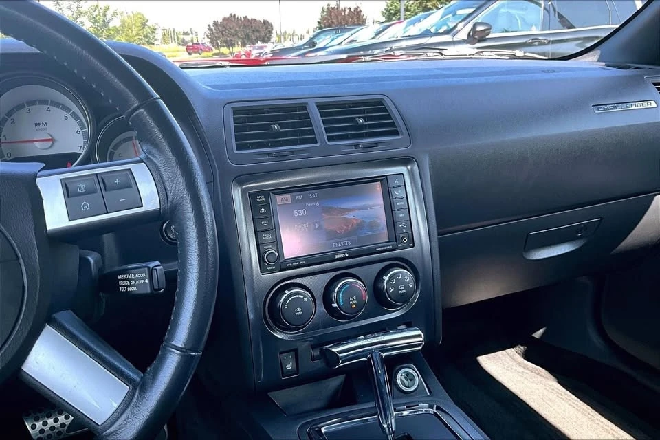 2010 Dodge Challenger 3rd Gen - Image 6 of 20
