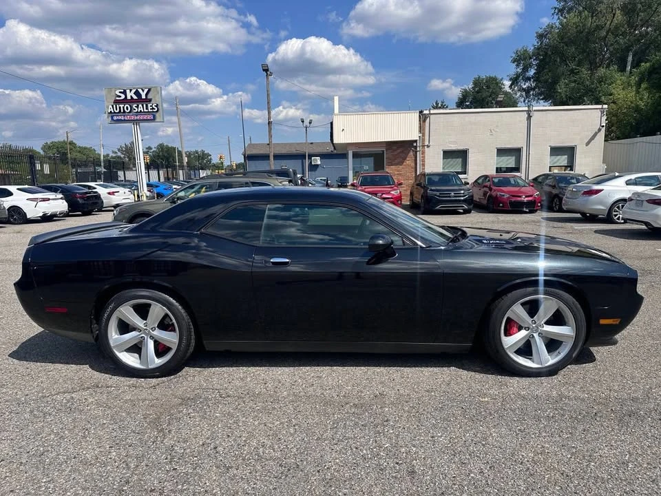 2010 Dodge Challenger 3rd Gen - Image 8 of 20