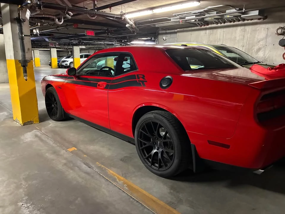 2010 Dodge Challenger 3rd Gen - Image 3 of 9