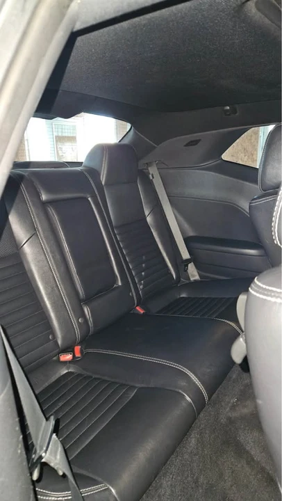 2010 Dodge Challenger 3rd Gen - Image 3 of 10