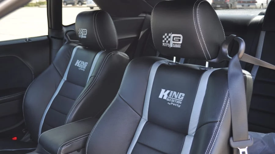 2010 Dodge Challenger 3rd Gen - Image 4 of 22