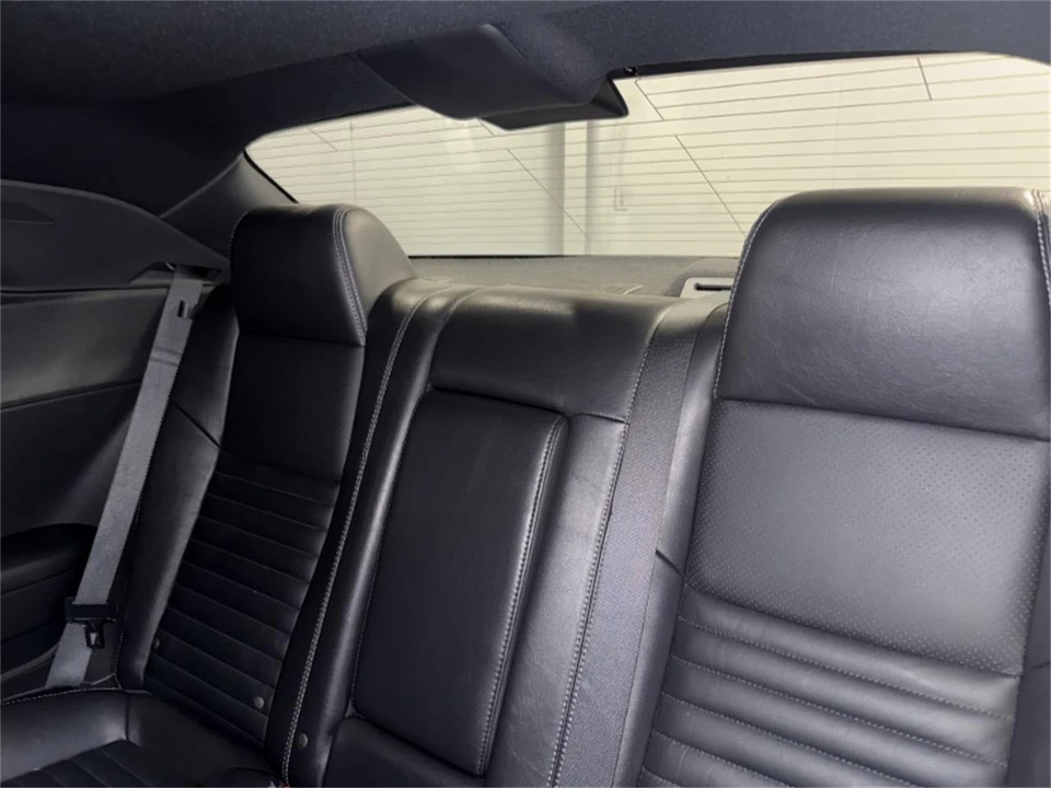 2010 Dodge Challenger 3rd Gen - Image 28 of 31
