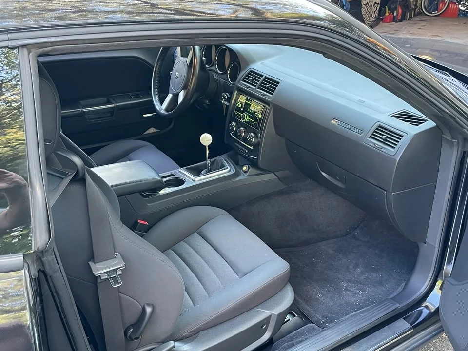 2010 Dodge Challenger 3rd Gen - Image 7 of 7