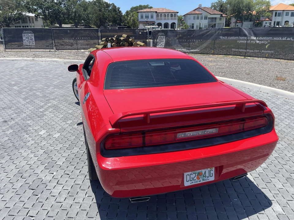 2010 Dodge Challenger 3rd Gen - Image 11 of 31