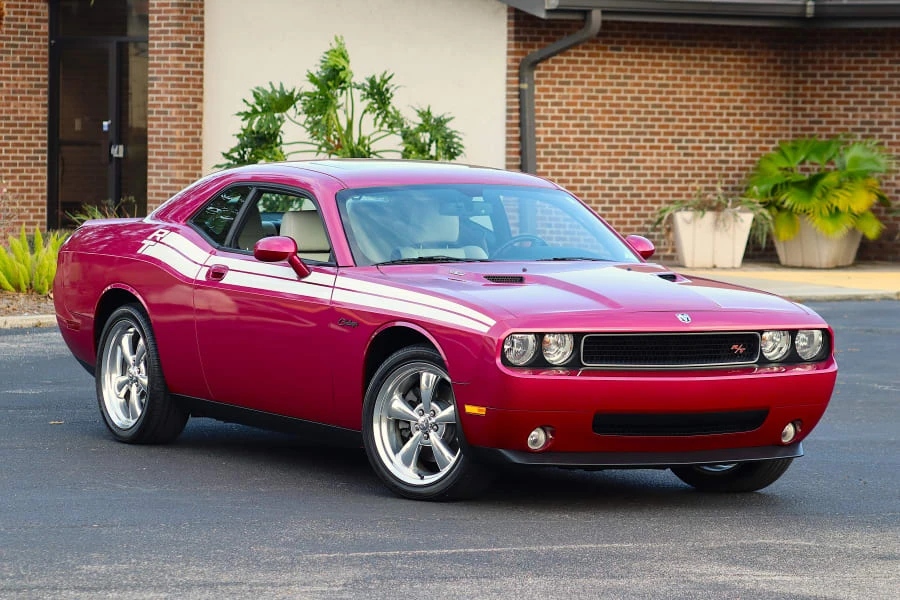 2010 Dodge Challenger 3rd Gen - Image 8 of 25