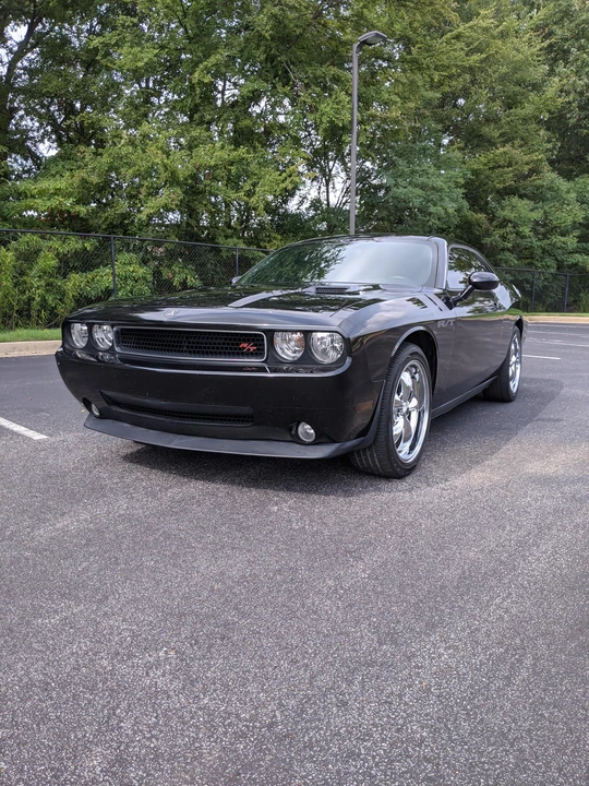 2010 Dodge Challenger 3rd Gen - Image 6 of 14